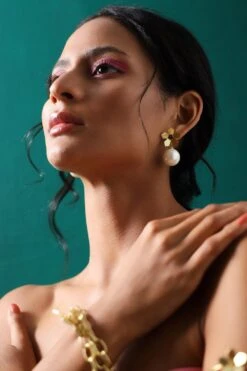 Varnika Arora Pearl Bloom Earrings -Inca Sales Store 01062023va01 3