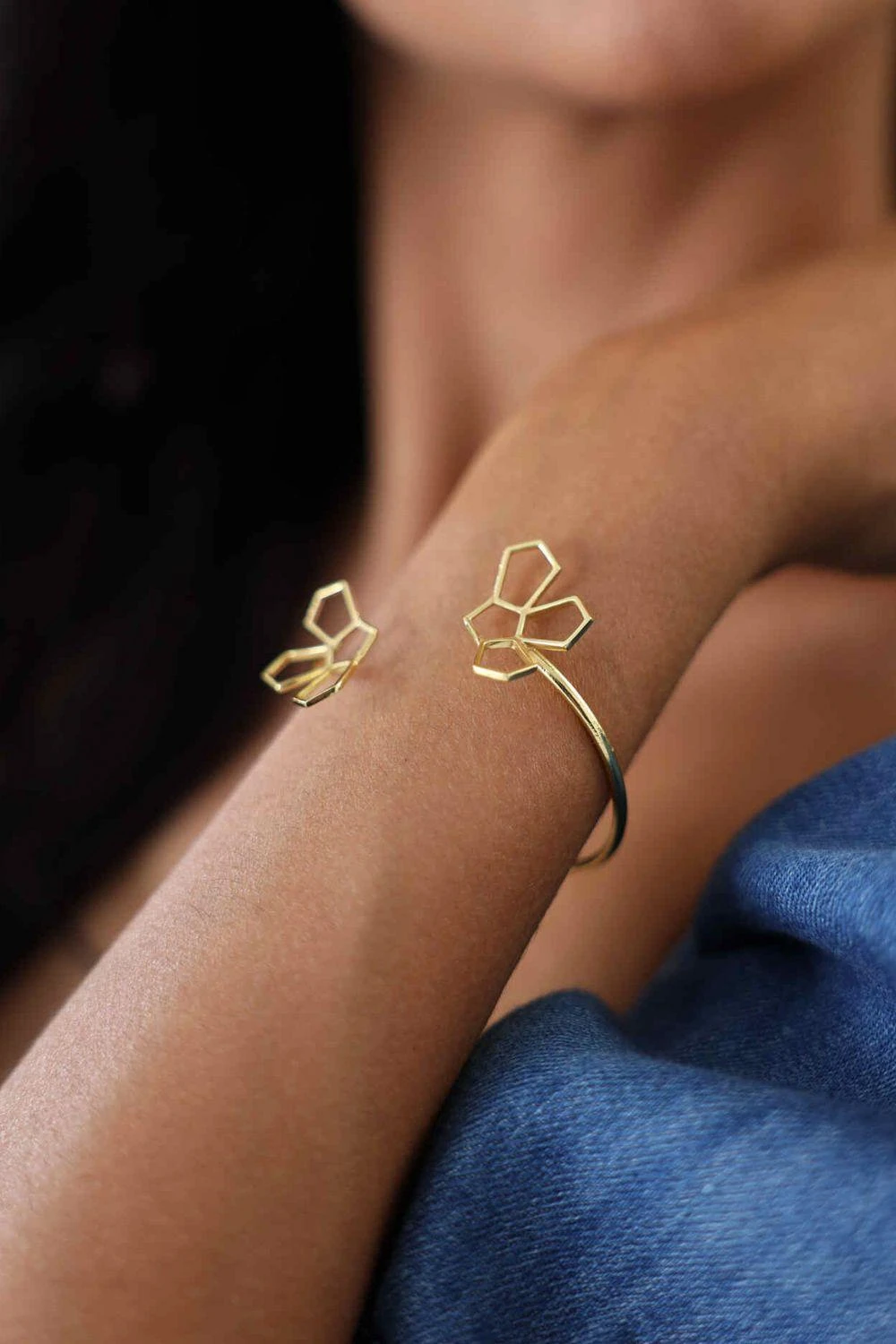 Varnika Arora Clio Bangle 5 Varnika Arora Clio Bangle - Image 3