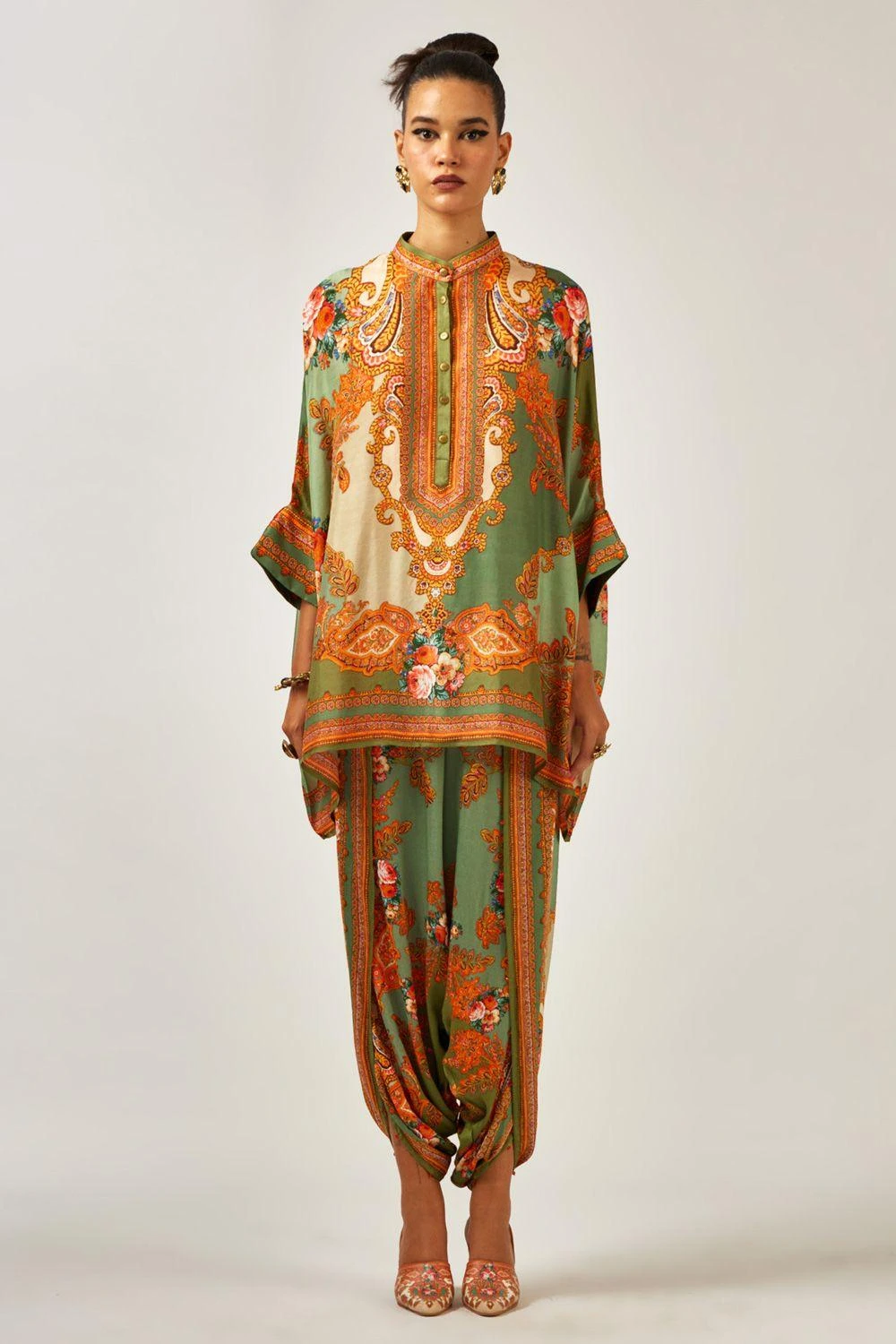 Rajdeep Ranawat Chanel Minty Green Floral Printed Tunic 3 Rajdeep Ranawat Chanel Minty Green Floral Printed Tunic