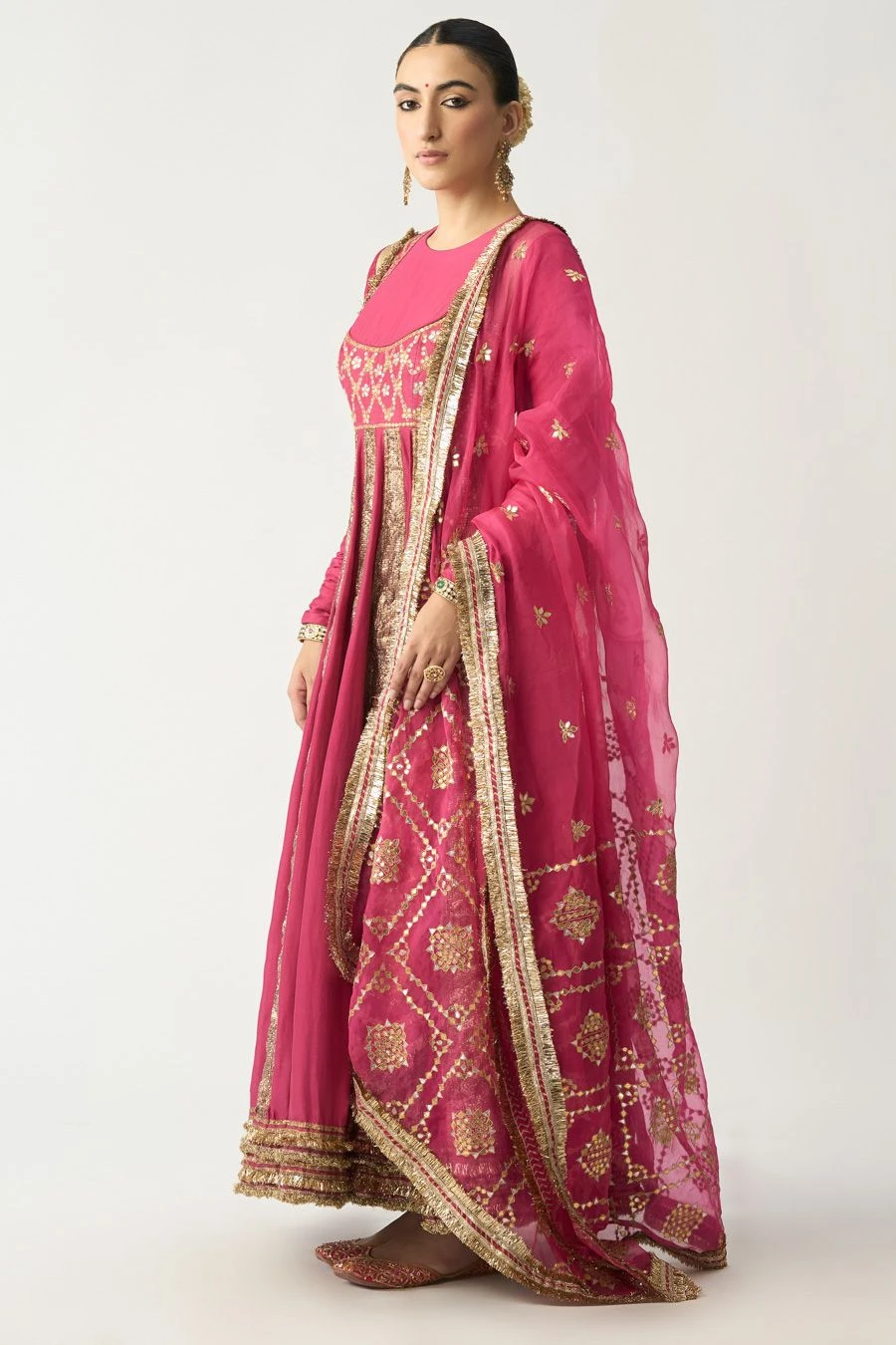 Itrh Fuchsia Embellished Anarkali Set 4 Itrh Fuchsia Embellished Anarkali Set - Image 2