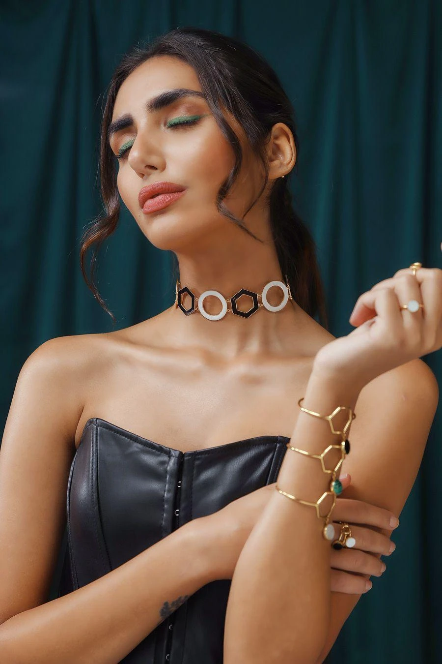 Varnika Arora Ivana Deco Drop Necklace 4 Varnika Arora Ivana Deco Drop Necklace - Image 2