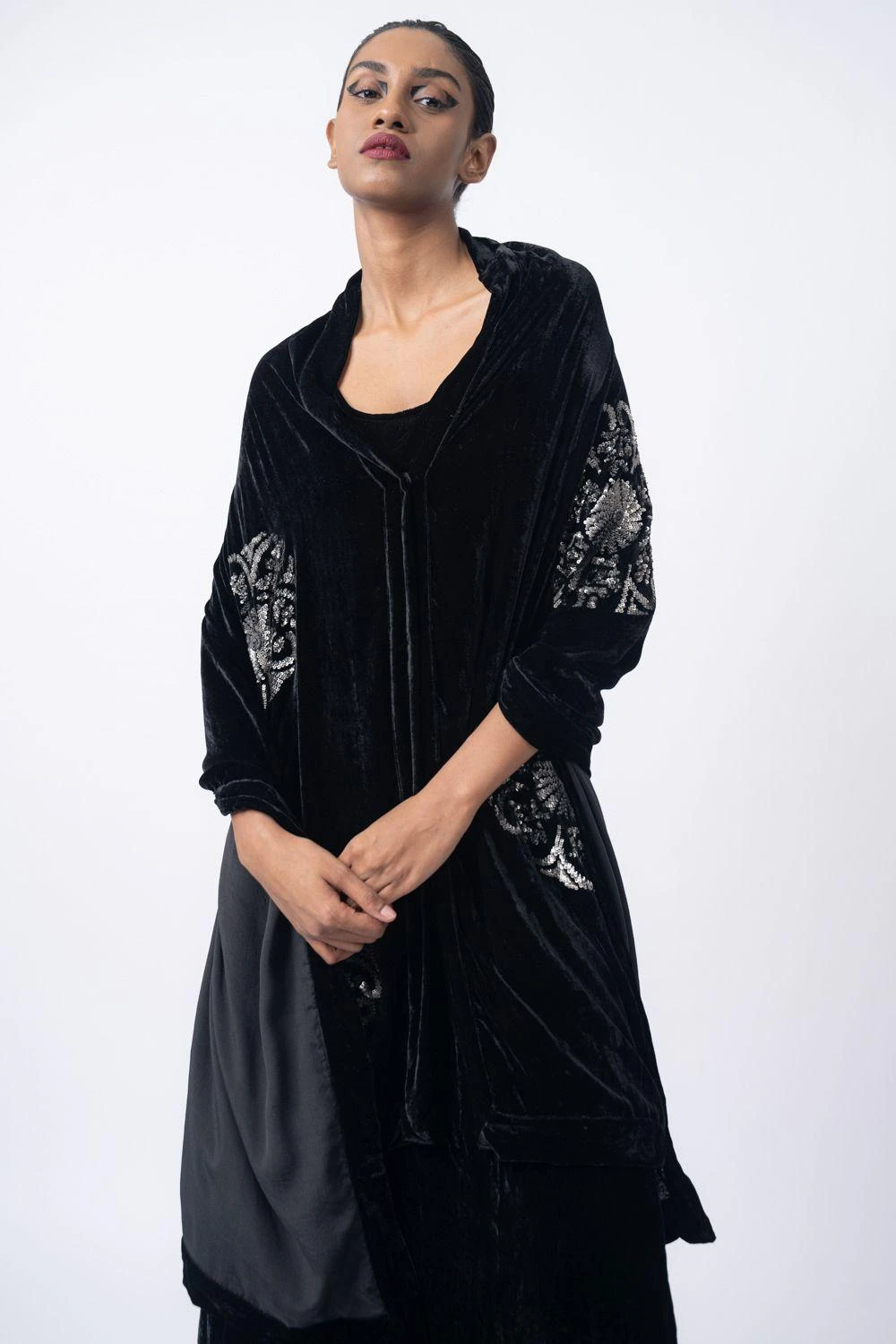 Peachoo Black Floral Embroidered Wrap 5 Peachoo Black Floral Embroidered Wrap - Image 3