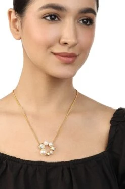 Isharya Lustrous Perla Circle Gold Pendant Necklace