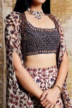 Ridhima Bhasin Beige & Navy Floral Embroidered Cape Set 8 Ridhima Bhasin Beige & Navy Floral Embroidered Cape Set -Inca Sales Store 102rb6 3