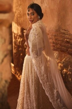 Ridhi Mehra Ivory Embroidered Mir Lehenga Set -Inca Sales Store 102rm6 4