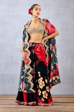 Torani Navy Blue Mehreen Cape Set