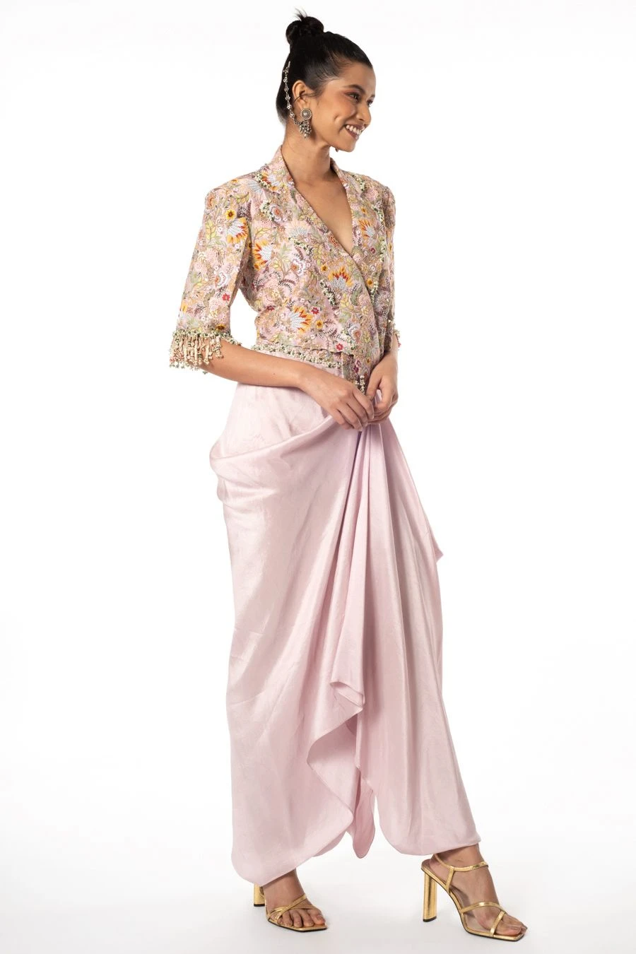 Anamika Khanna Lavender Cropped Jacket With A Draped Skirt 5 Anamika Khanna Lavender Cropped Jacket With A Draped Skirt - Image 3