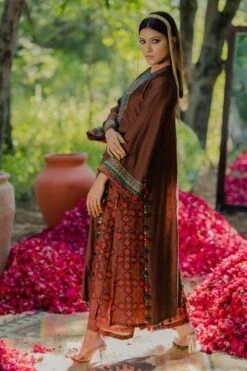 Pooja Keyur Meraki Brown Embellished Cape Set -Inca Sales Store 111pkm21 2