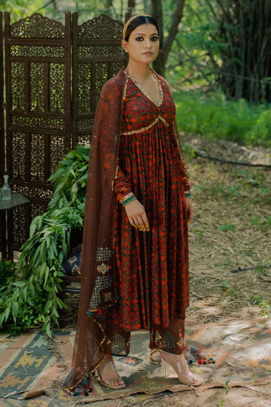 Pooja Keyur Brown Aari Embroidered Anarkali Set 5 Pooja Keyur Brown Aari Embroidered Anarkali Set - Image 3