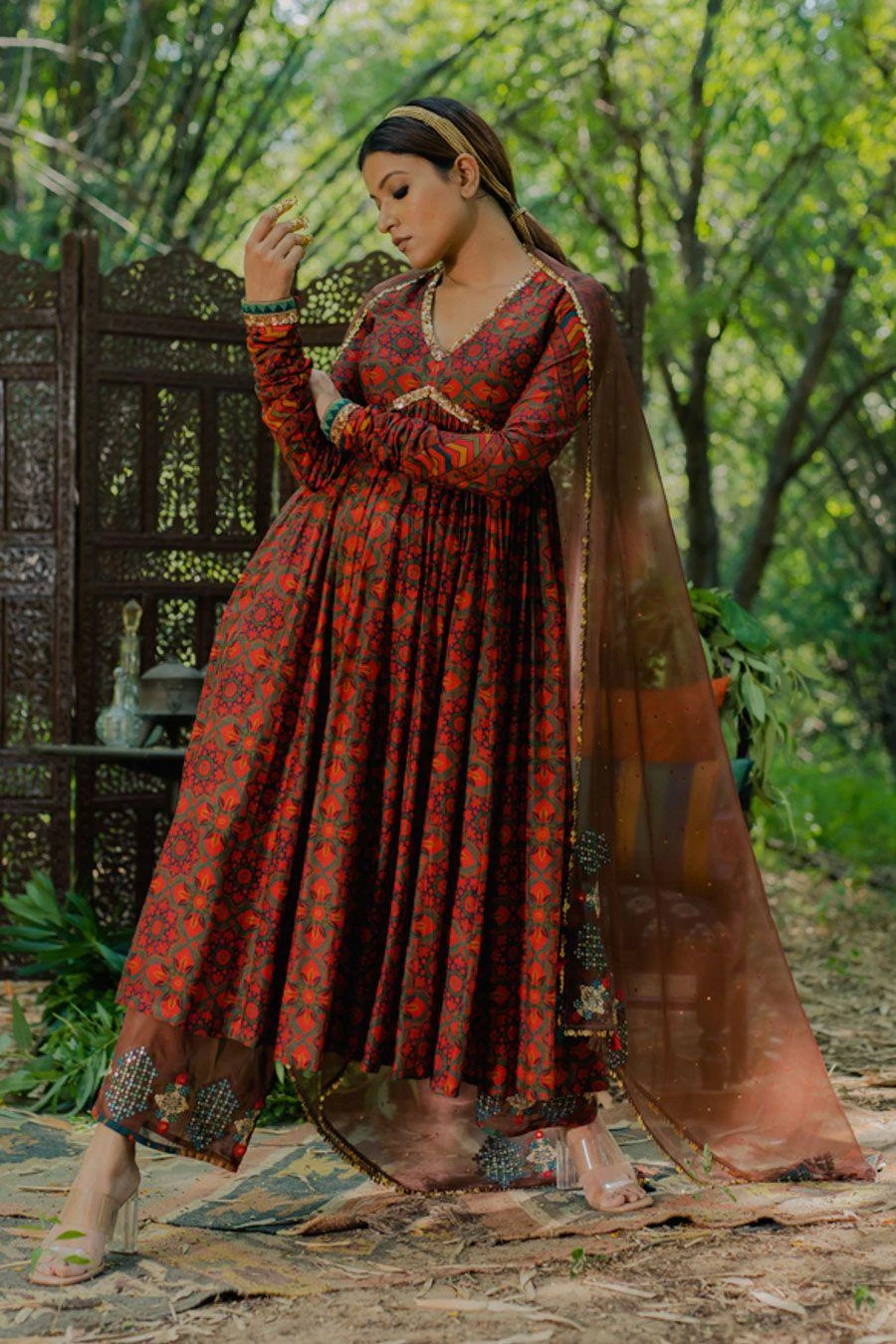Pooja Keyur Brown Aari Embroidered Anarkali Set 7 Pooja Keyur Brown Aari Embroidered Anarkali Set - Image 5