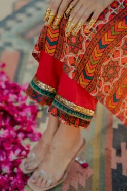 Pooja Keyur Meraki Aari Embroidered One Sided Kaftan Set -Inca Sales Store 111pkm32 5