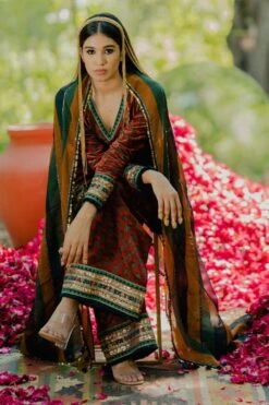 Pooja Keyur Meraki Stripes Aari Embroidered Dupatta 14 Pooja Keyur Meraki Stripes Aari Embroidered Dupatta -Inca Sales Store 111pkm44 5