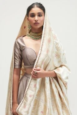 Kshitij Jalori Charcoal Chorbandh Embroidered Lehenga Set 10 Kshitij Jalori Charcoal Chorbandh Embroidered Lehenga Set -Inca Sales Store 1212ks68 4