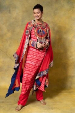 Anamika Khanna Red Thread Embellished Kurta & Cape Set