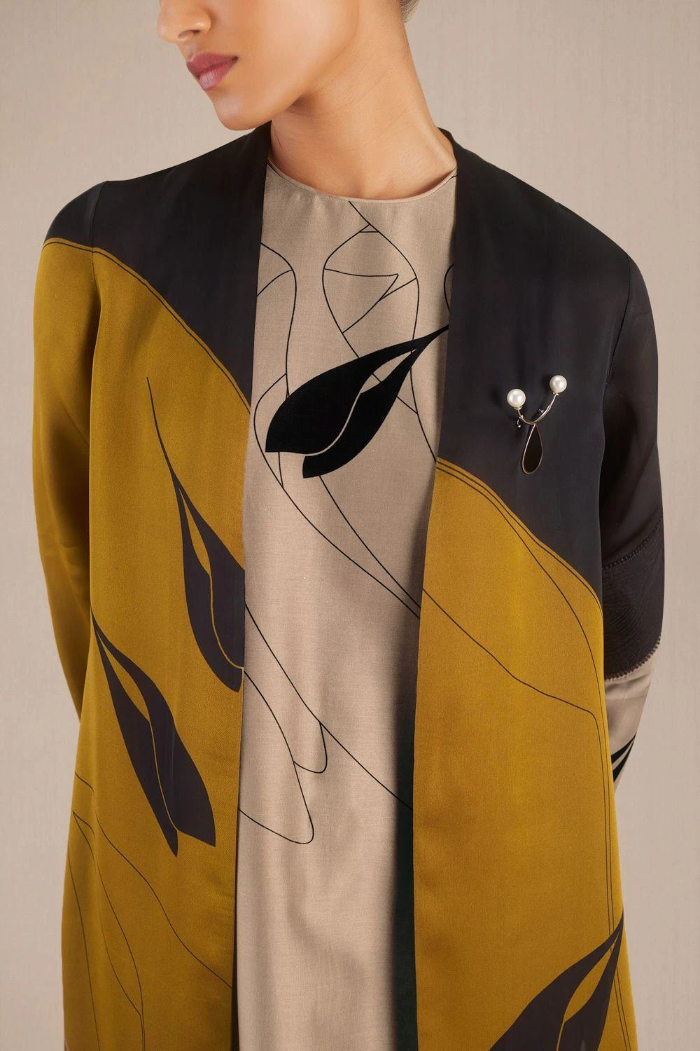 AMPM Zaila Golden Brown Chanderi Jacket Set 7 AMPM Zaila Golden Brown Chanderi Jacket Set - Image 5