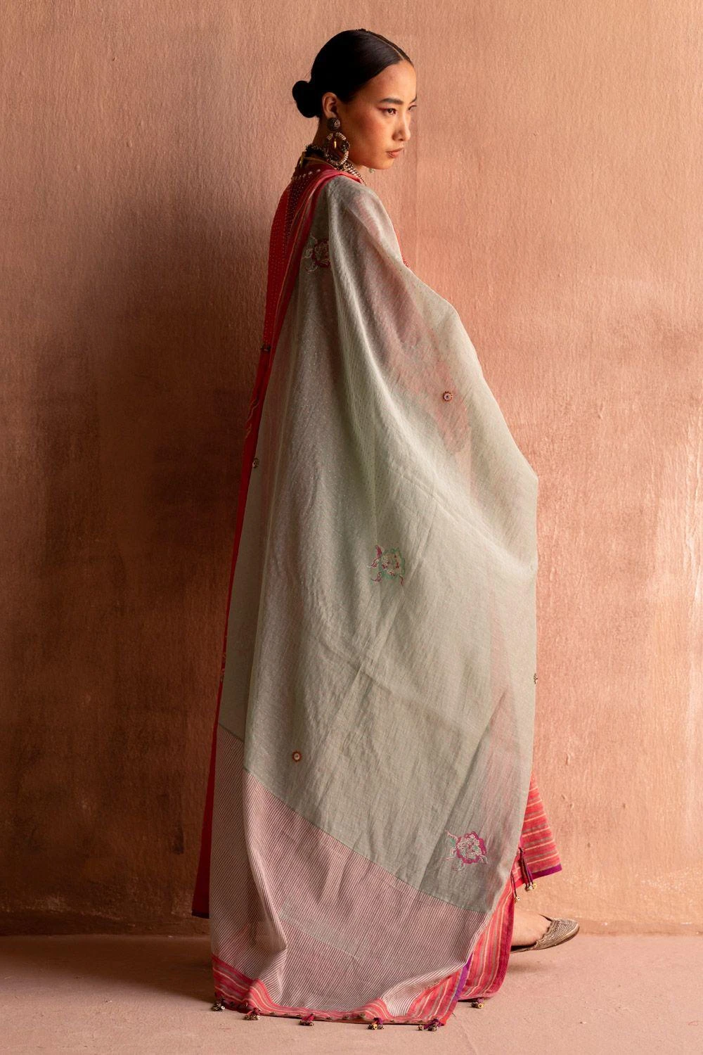 Swatti Kapoor Firoza Green & Coral Hand Embroidered Dupatta 4 Swatti Kapoor Firoza Green & Coral Hand Embroidered Dupatta - Image 2