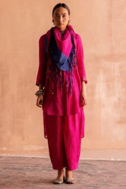 Swatti Kapoor Rani Pink Handwoven Scarf