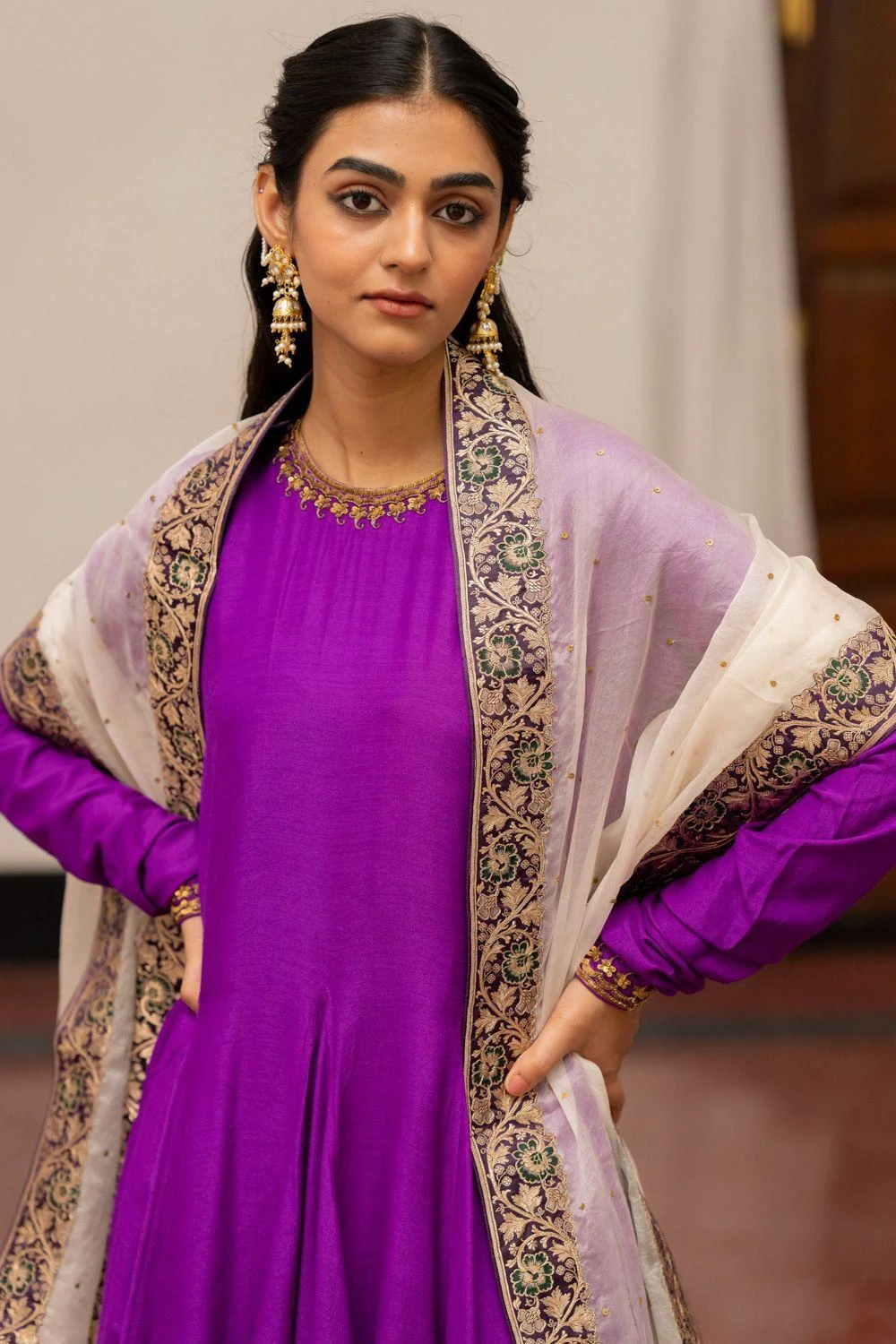 Mimamsaa Sawri Embellished Dupatta 4 Mimamsaa Sawri Embellished Dupatta - Image 2