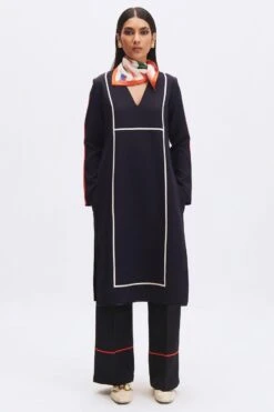 Kshitij Jalori Deep Navy & White V-neck Kurta Set