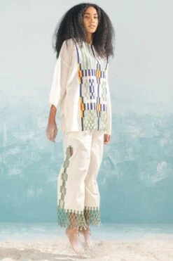 Ikai Ivory Panelled Cutwork Top -Inca Sales Store 1411ik11 3