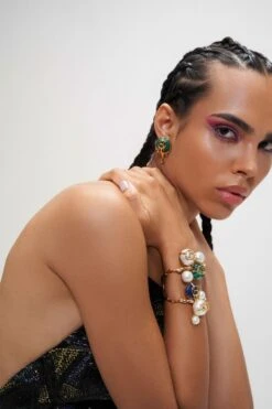 Outhouse Gold Palescent Handcuff