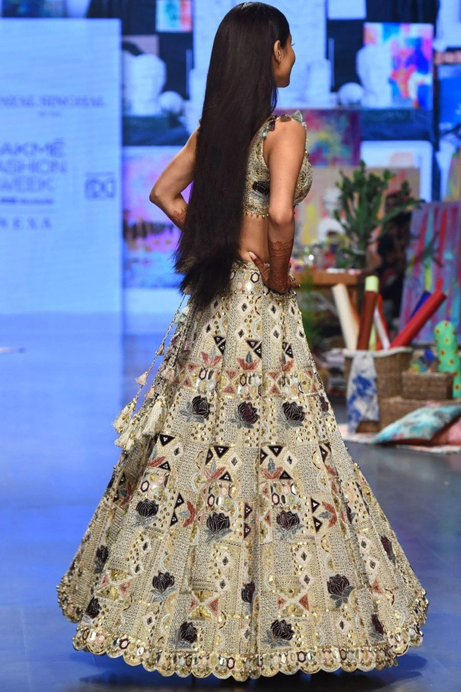 Payal Singhal Off White Embellished Lehenga Set 8 Payal Singhal Off White Embellished Lehenga Set - Image 6