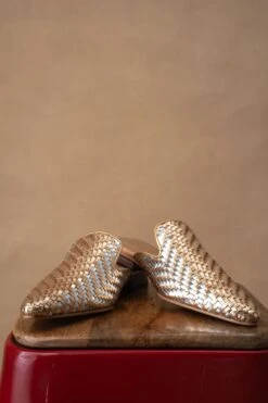 Inochhi Abra Radiant Gold Hand-Woven Mules 7 Inochhi Abra Radiant Gold Hand-Woven Mules -Inca Sales Store 141223ihi7 3