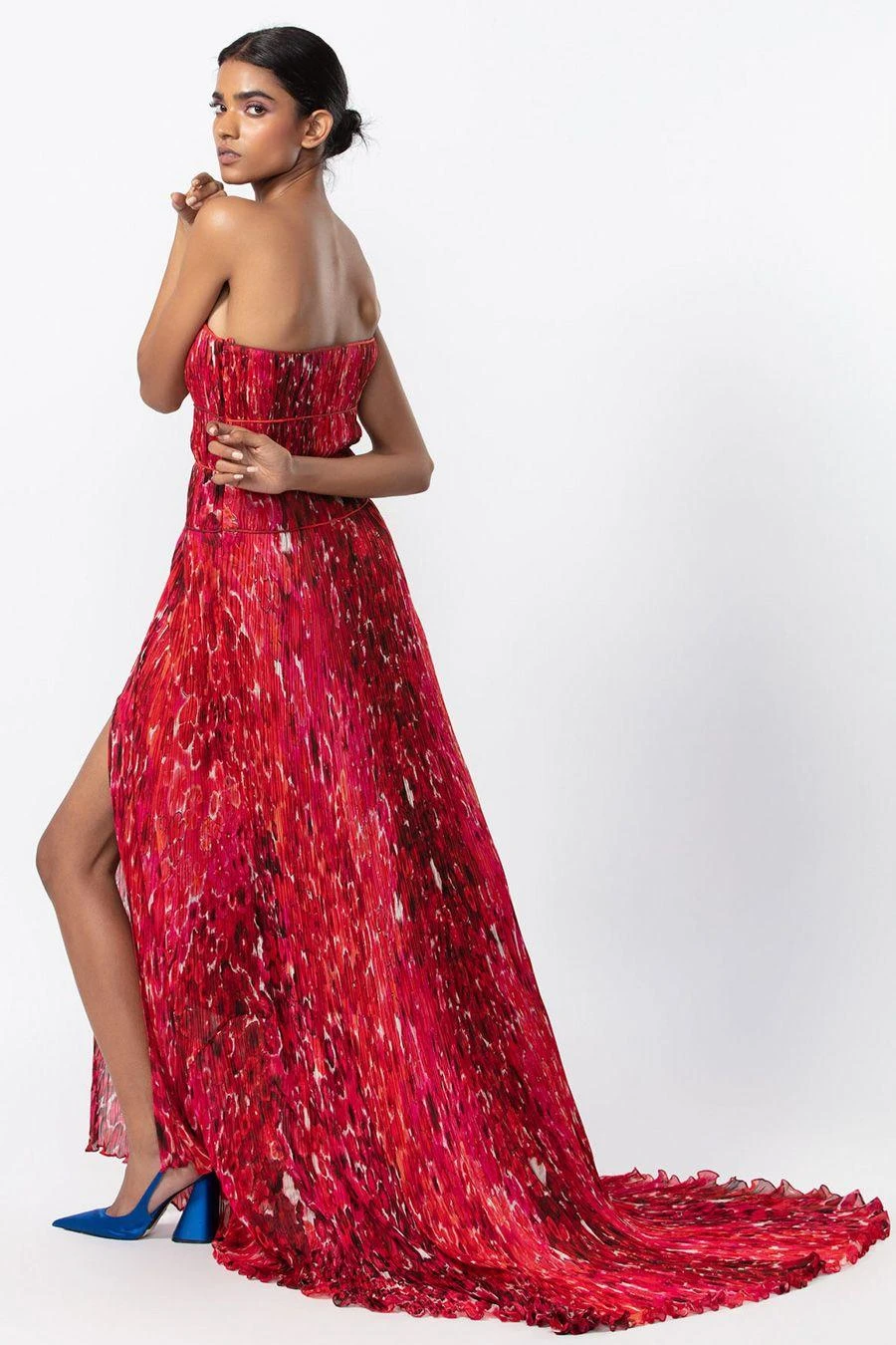 Saaksha & Kinni Red Floral Micro Pleated Gown 4 Saaksha & Kinni Red Floral Micro Pleated Gown - Image 2