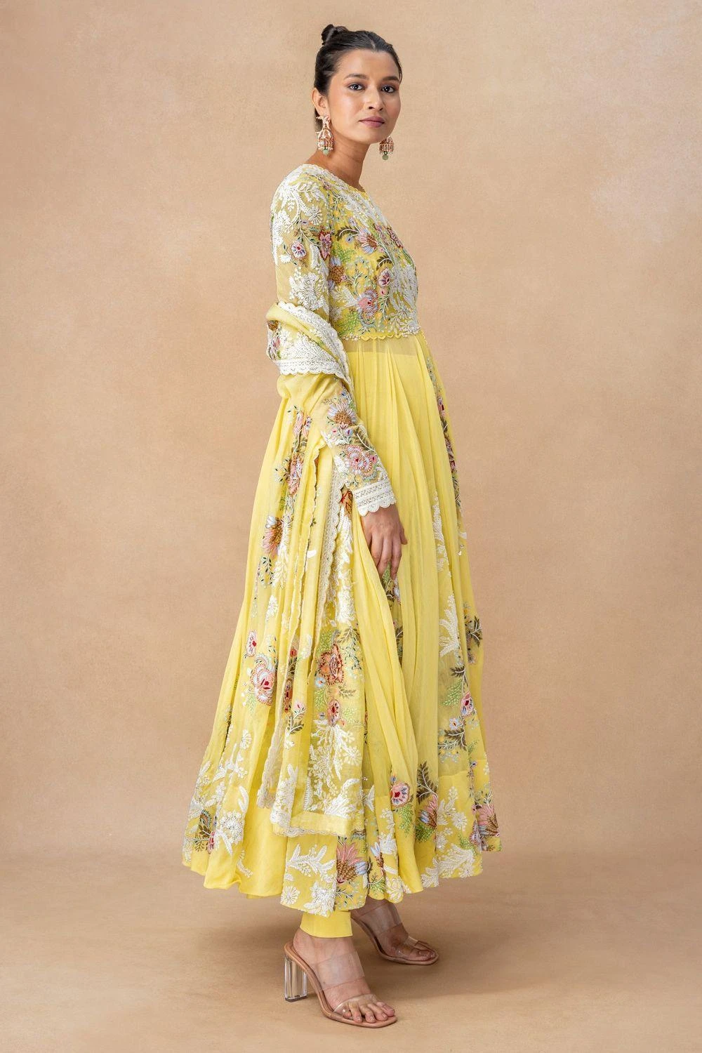 Anamika Khanna Yellow Floral Embellished Kurta Set 5 Anamika Khanna Yellow Floral Embellished Kurta Set - Image 3