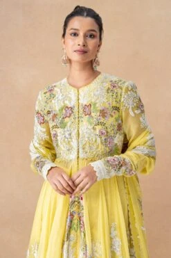 Anamika Khanna Yellow Floral Embellished Kurta Set 10 Anamika Khanna Yellow Floral Embellished Kurta Set -Inca Sales Store 14823ak10 4