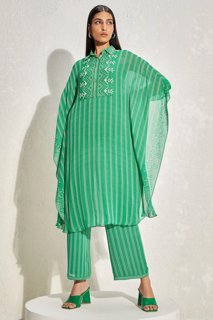Namrata Joshipura Kelly Green Striped Kaftan Set 5 Namrata Joshipura Kelly Green Striped Kaftan Set - Image 3