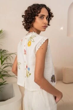 Arcvsh By Pallavi Singh Ivory Floral Embellished Co-ord Set -Inca Sales Store 15423arc40 3