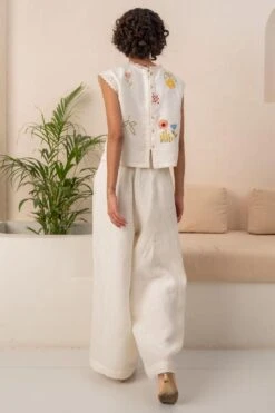 Arcvsh By Pallavi Singh Ivory Floral Embellished Co-ord Set -Inca Sales Store 15423arc40 4