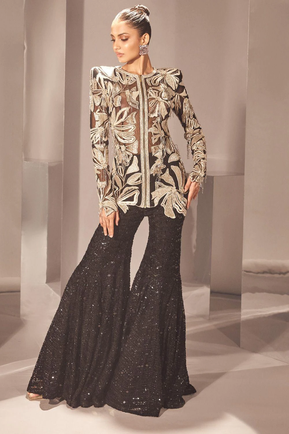 Ritika Mirchandani Kiraz Floral Embellished Sharara Set 4 Ritika Mirchandani Kiraz Floral Embellished Sharara Set - Image 2