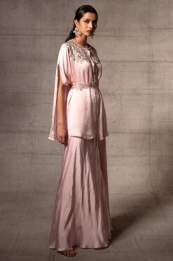 Ahilian Powder Pink Embroidered Cape Set -Inca Sales Store 157ahili14 3