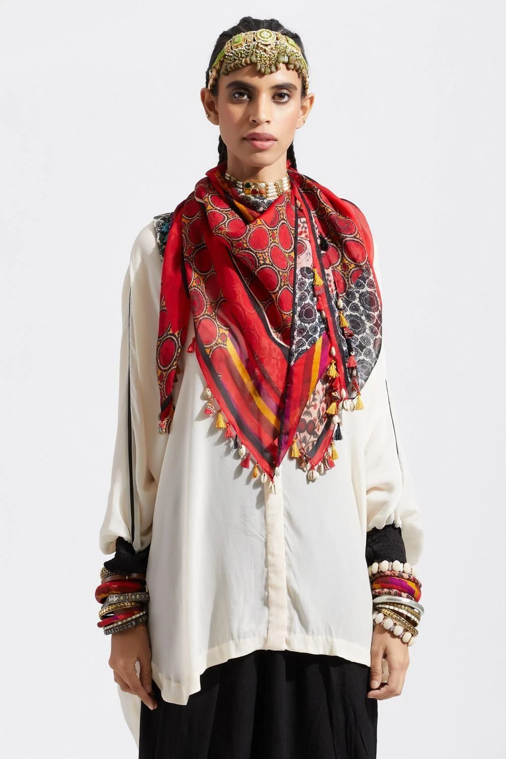 Aseem Kapoor Sindoor Patti Scarf 6 Aseem Kapoor Sindoor Patti Scarf - Image 4