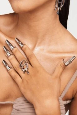 Outhouse Silver Nail Caps