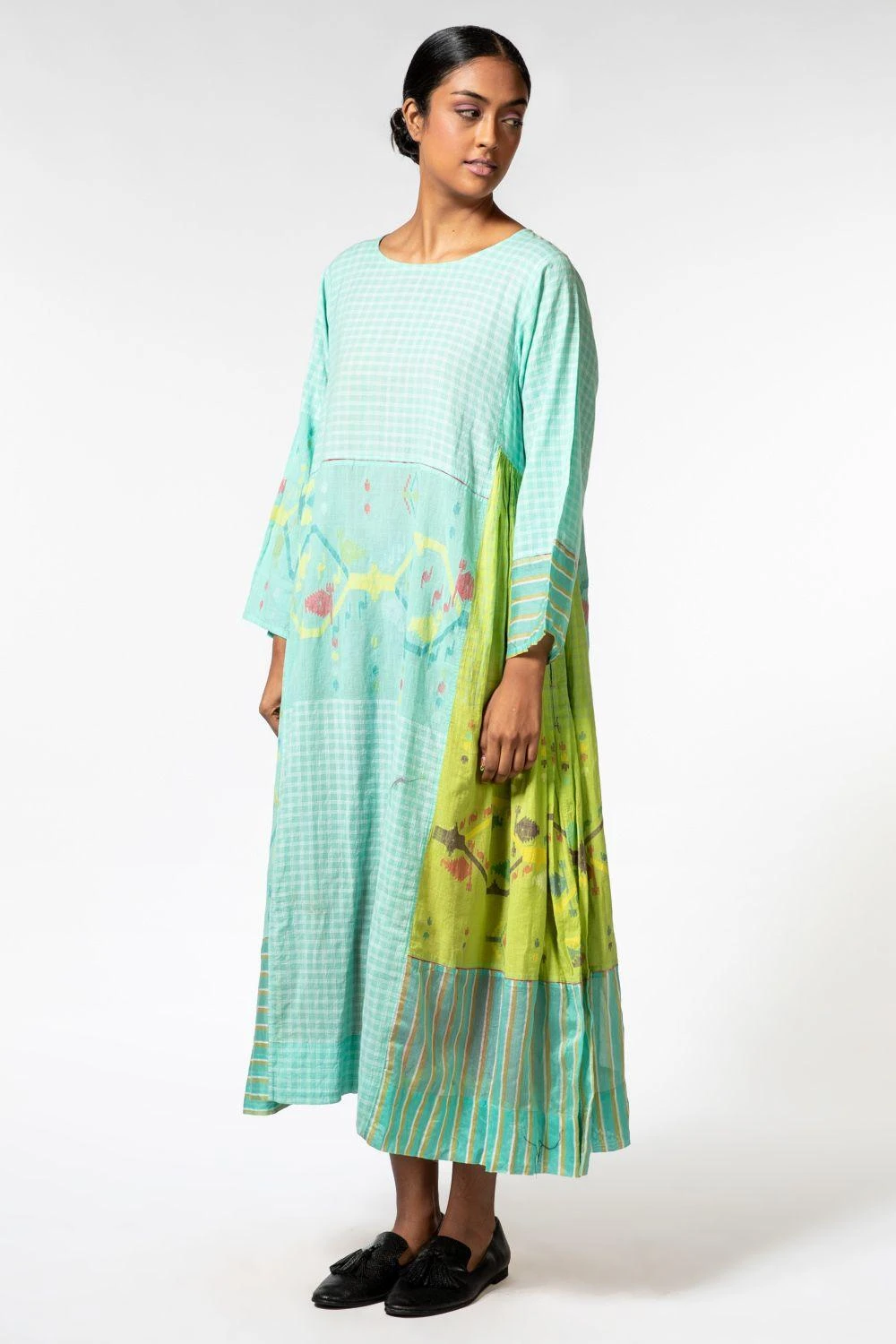 Injiri Cotton Jamdani Blue Fitted Dress 4 Injiri Cotton Jamdani Blue Fitted Dress - Image 2