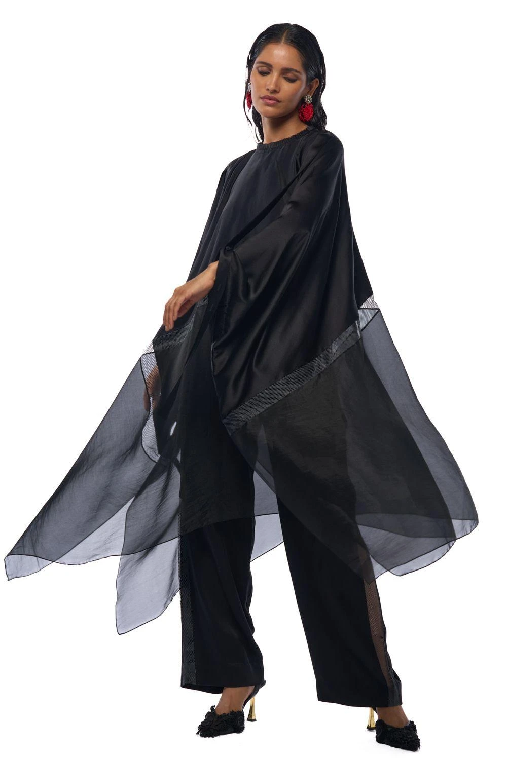 AK-OK By Anamika Khanna Abyssal Black Silk Co-ord Set 5 AK-OK By Anamika Khanna Abyssal Black Silk Co-ord Set - Image 3