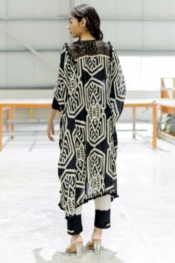 Pooja Keyur Orion Black Embellished Kaftan Set 11 Pooja Keyur Orion Black Embellished Kaftan Set -Inca Sales Store 16623pk21 5