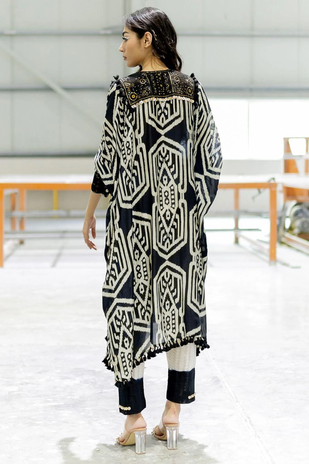 Pooja Keyur Orion Black Embellished Kaftan Set 7 Pooja Keyur Orion Black Embellished Kaftan Set - Image 5