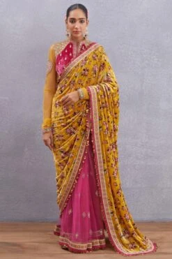 Torani Sunhera Guldabri Sari