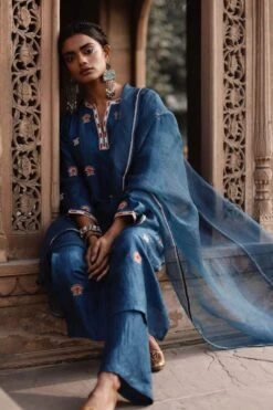 Avacara Blue Resham Embroidered Kurta Set -Inca Sales Store 172ap6 2
