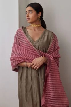 Shorshe Onion Pink Zardosi Embellished Dupatta