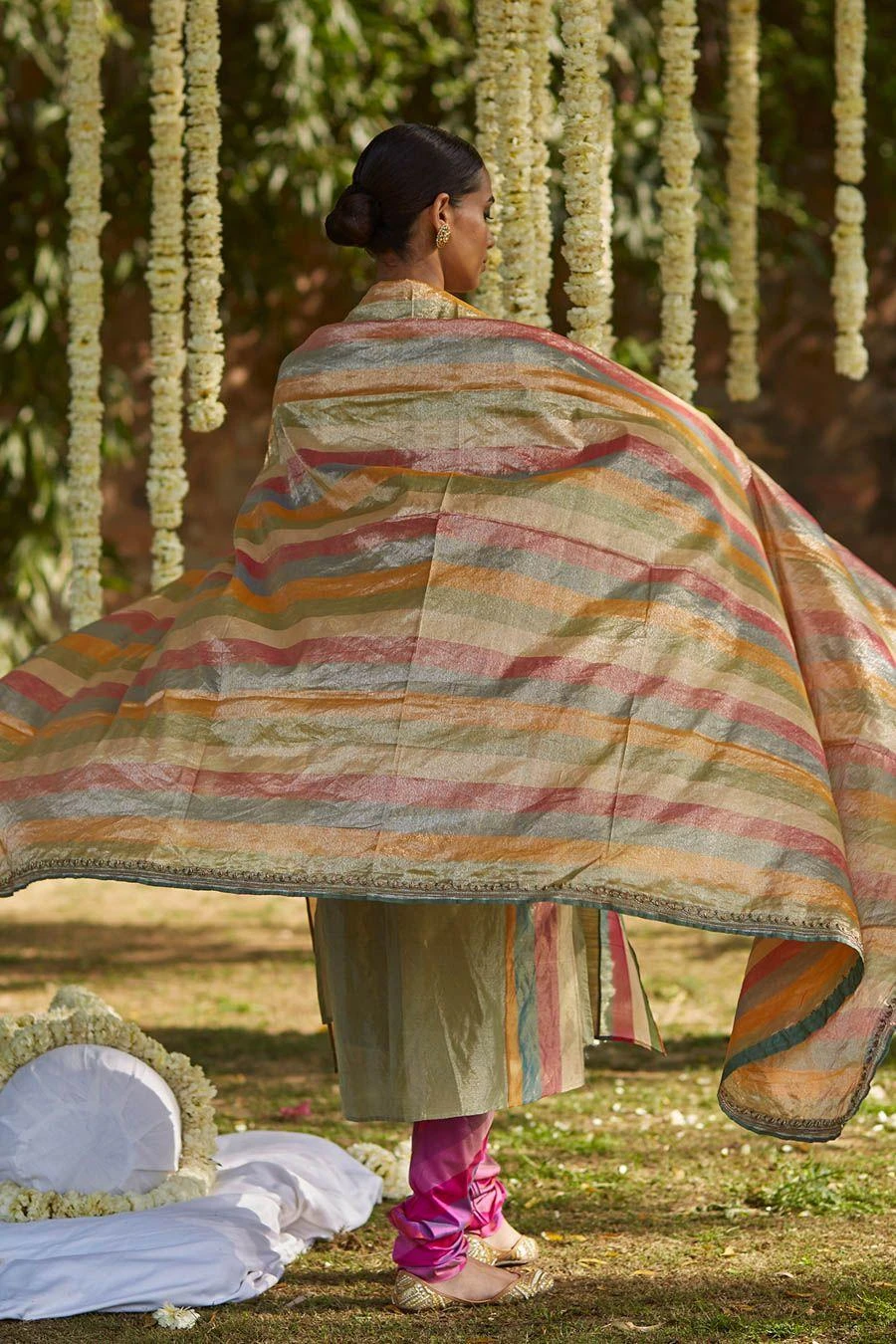 OhFab Indrani Panchranga Tissue Odhni 5 OhFab Indrani Panchranga Tissue Odhni - Image 3