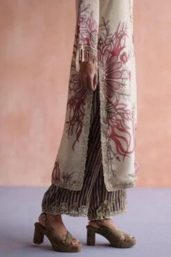 Archana Jaju Ivory & Rose Hand Painted Kalamkari Kurta Set -Inca Sales Store 18423ajh1 5