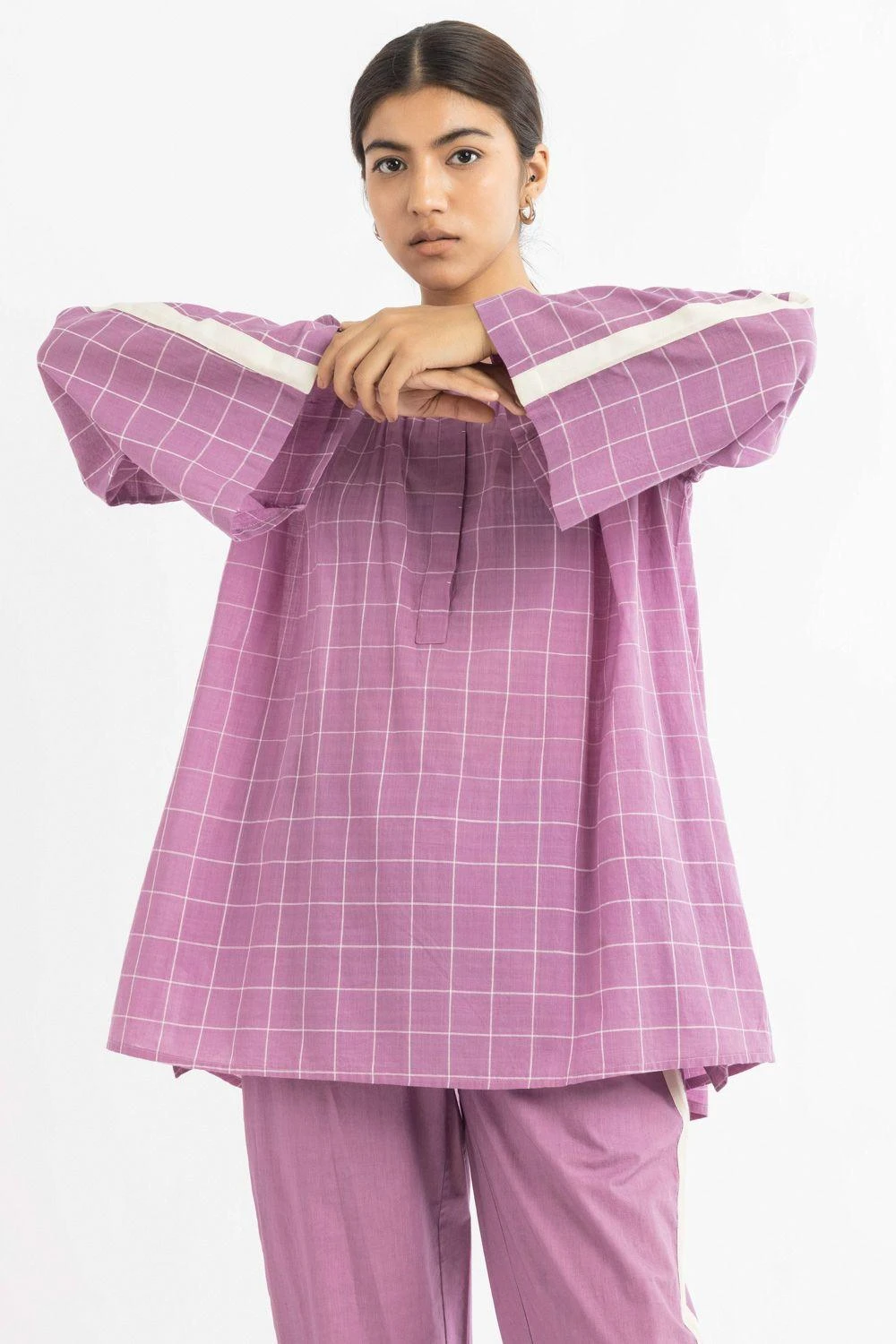 Three Mauve Wide Sleeves Top & Pants 5 Three Mauve Wide Sleeves Top & Pants - Image 3