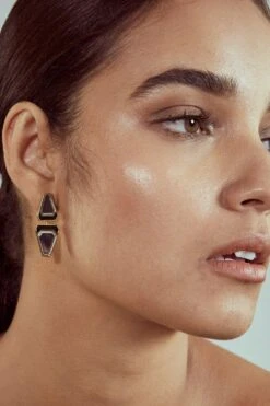 Isharya Ayaana Mini Libra Earrings