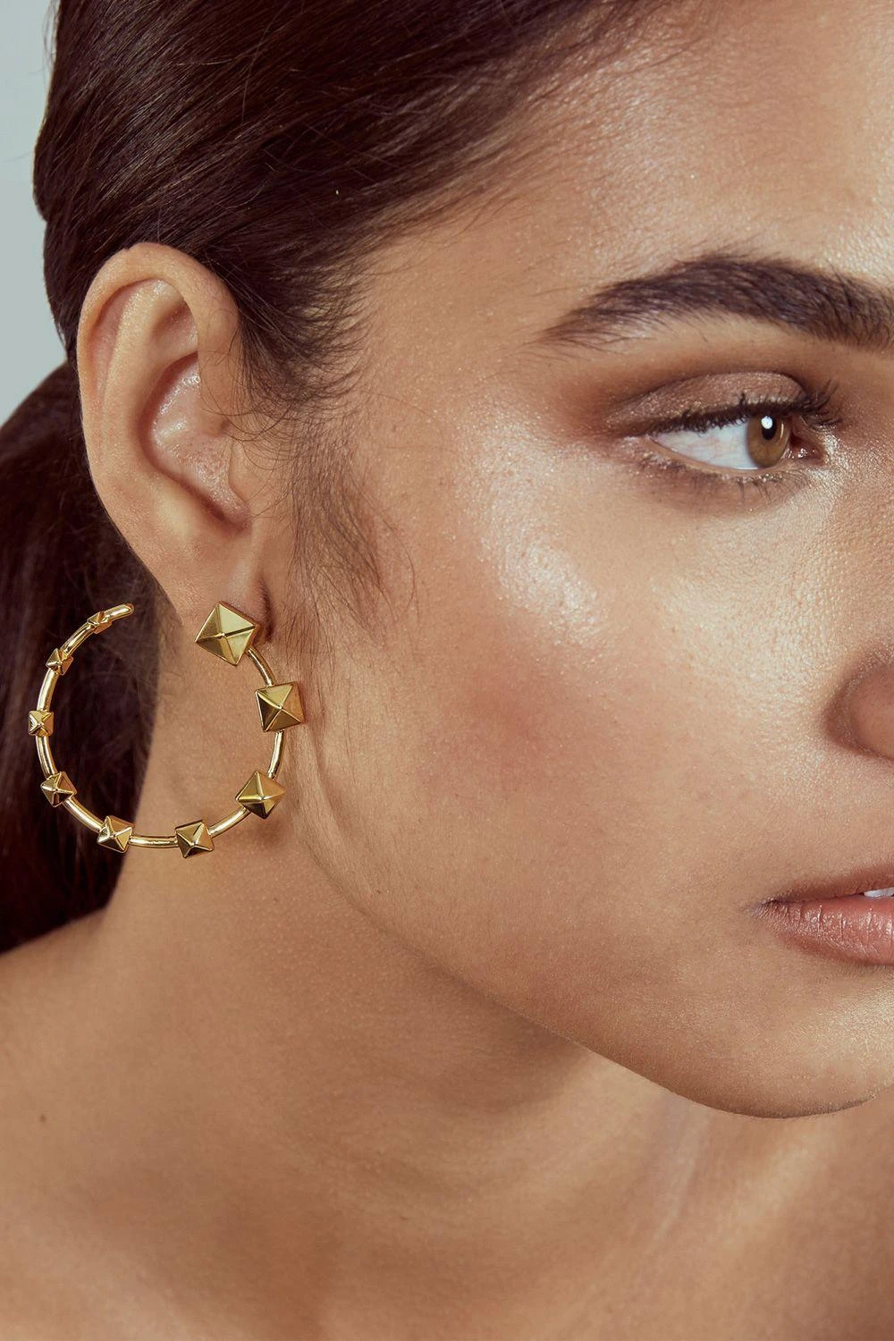 Isharya Pyramid Stud Earrings 3 Isharya Pyramid Stud Earrings