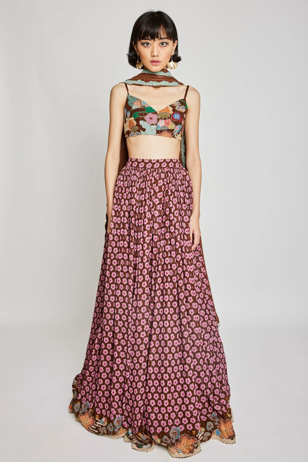 Aisha Rao Brown Trendcadis Floral Lehenga Set 3 Aisha Rao Brown Trendcadis Floral Lehenga Set